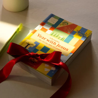 A Beautiful Year with Jesus: The 365 Day Bible Devotional